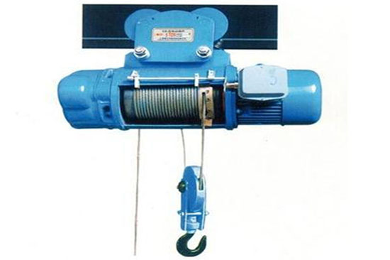 CD gear hoist