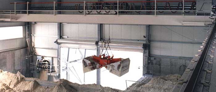 Grab crane for cement workshop
