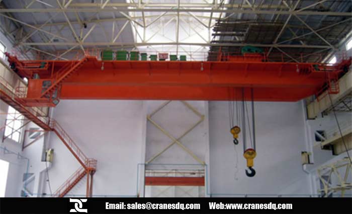 Overhead crane and gantry crane comparisons in crane price, lifting capacity, application