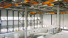 Overhead travelling crane for aviation