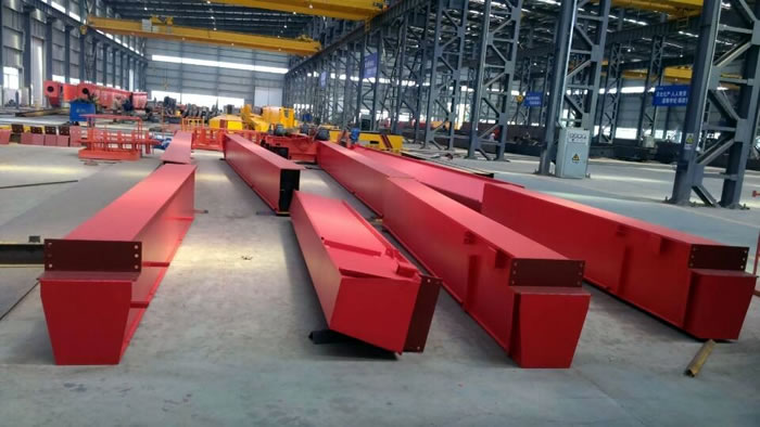 Girder crane: single girder and double girder crane for Plastic injection factory – Girder crane for sale Serbia- Dongqi girder crane