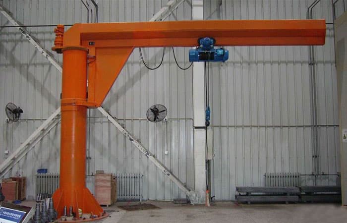 Pillar jib crane